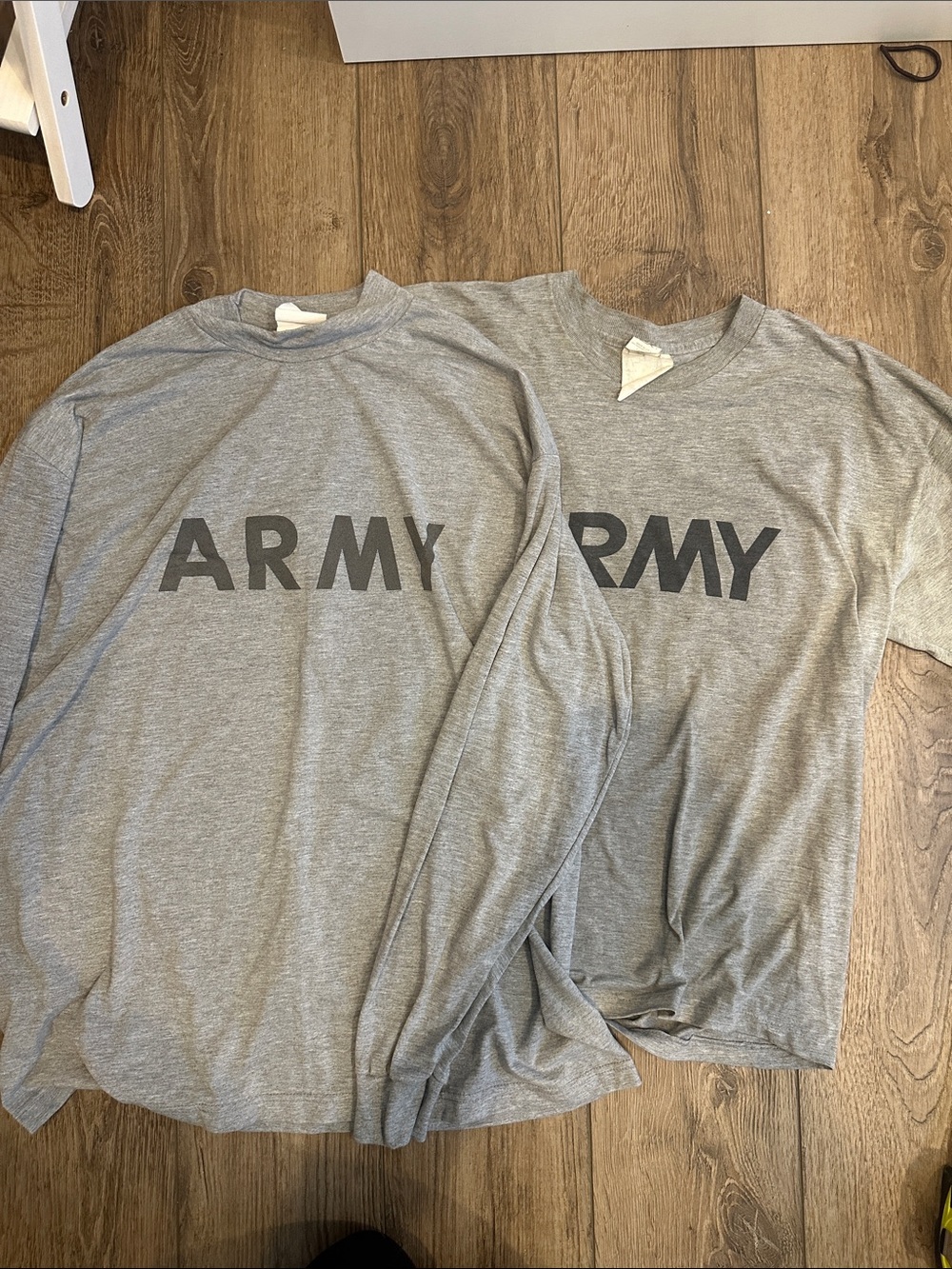 Gray ARMY APFT Long-Sleeve Tee -L/XL bundle
